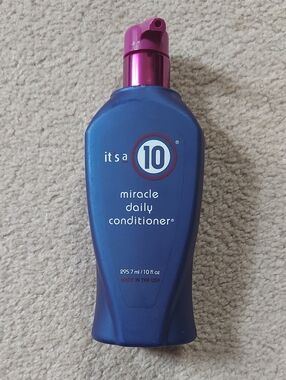 It's a 10 Miracle Daily Conditioner - Blue